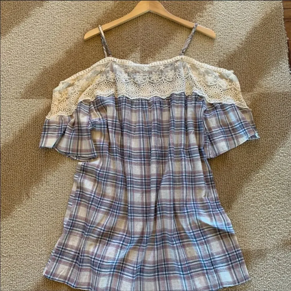 Soieblu cold shoulder